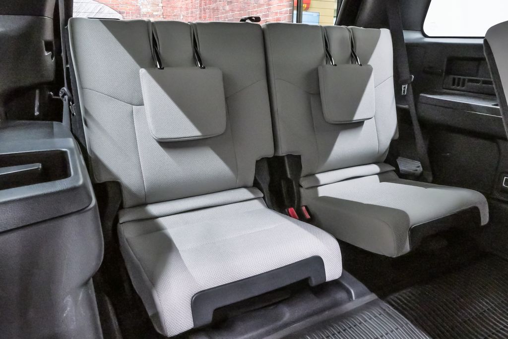 2025 Toyota 4Runner SR5 - Photo 10