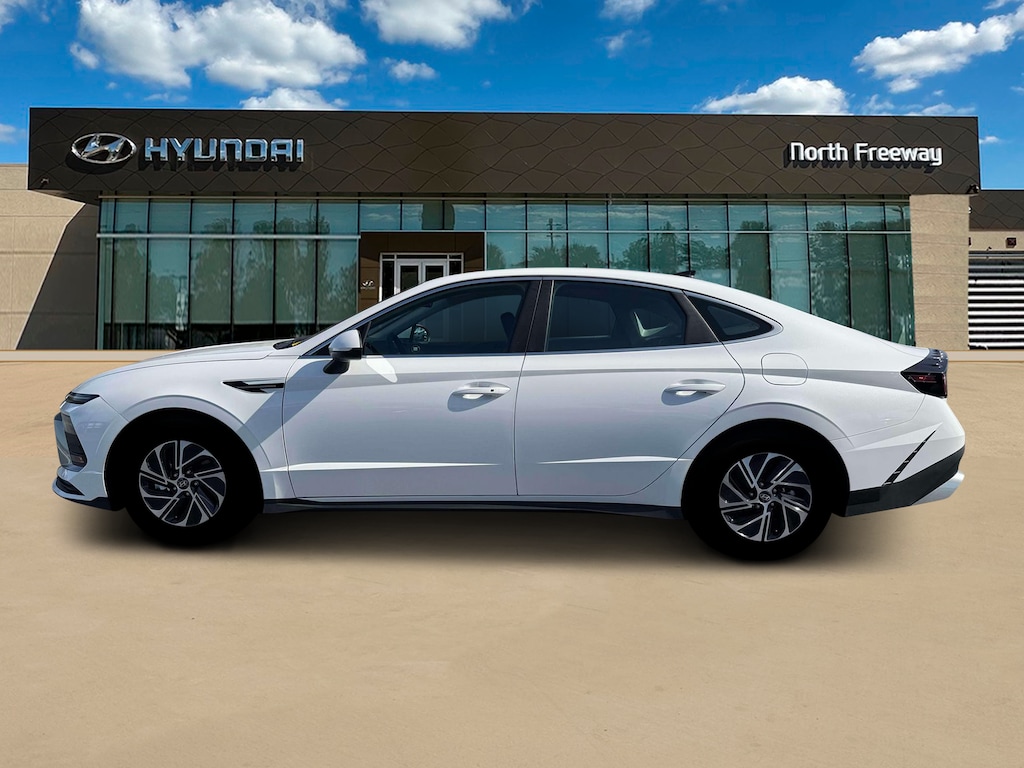 New 2026 Hyundai Sonata Hybrid Blue Sedan