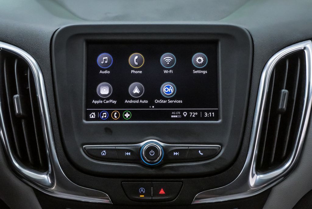 2022 Chevrolet Equinox LS - Photo 16
