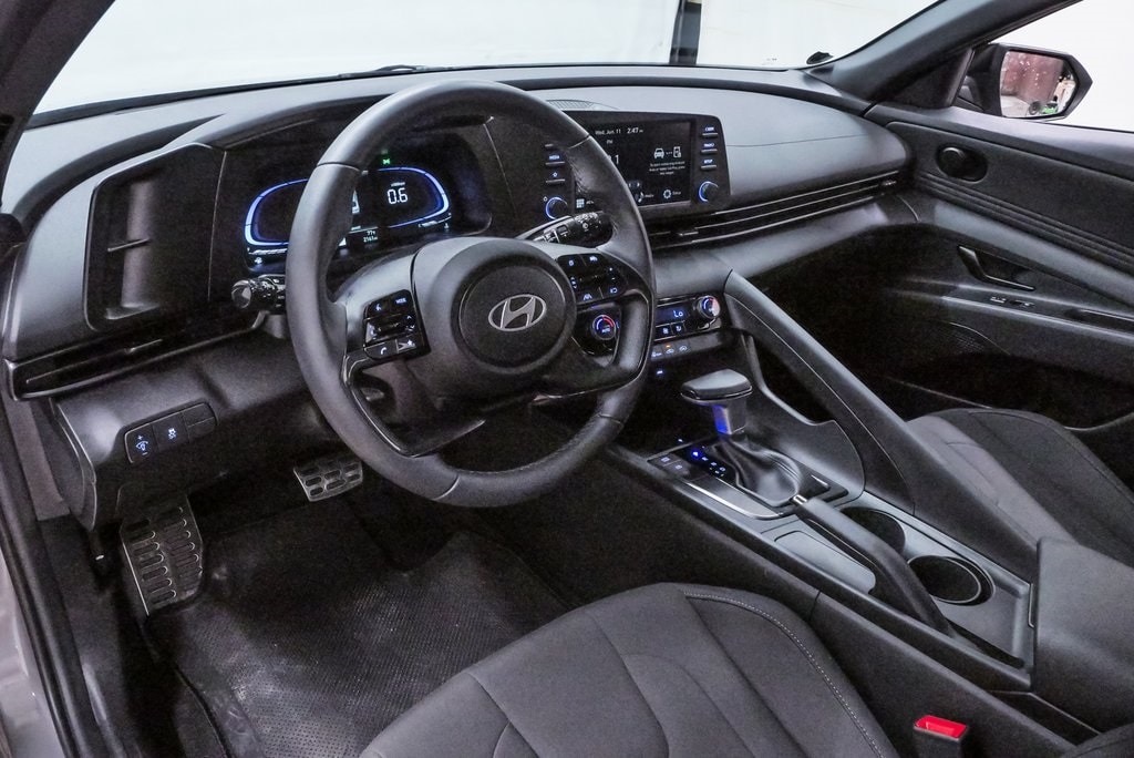 Certified 2025 Hyundai Elantra SEL with VIN KMHLM4DG7SU927732 for sale in Spring, TX