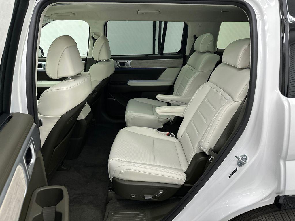 2025 Hyundai Santa Fe Calligraphy - Photo 20