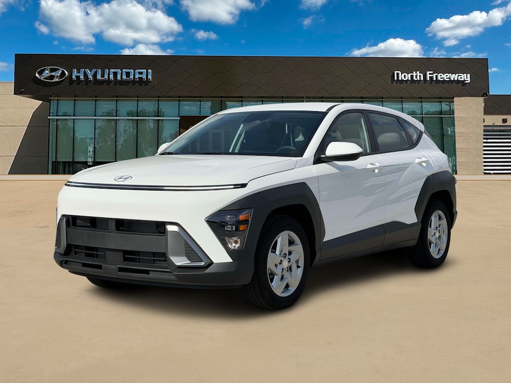New 2027 Hyundai Kona SE FWD SUV