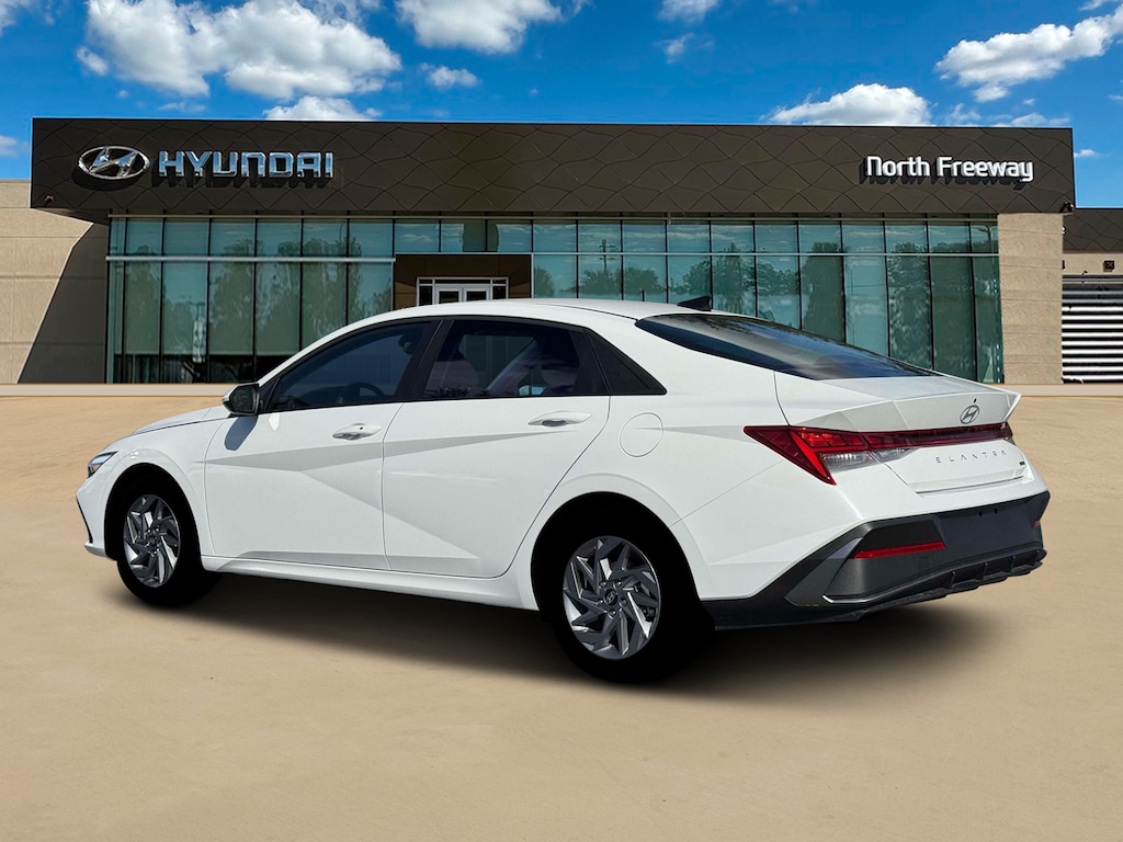 New 2026 Hyundai Elantra Hybrid Blue Sedan