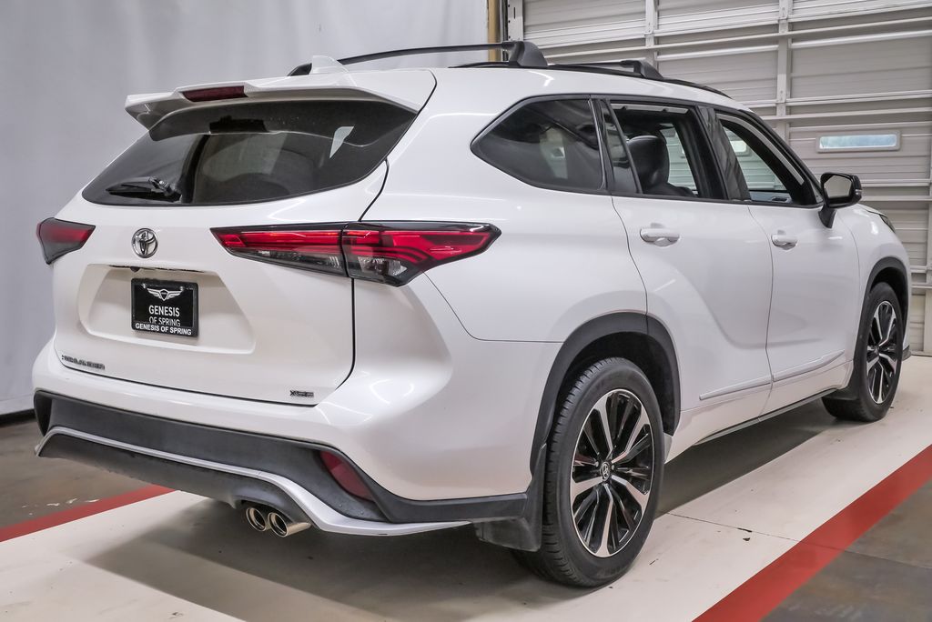2021 Toyota Highlander XSE - Photo 6