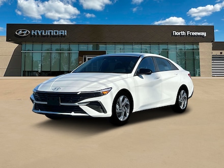 2025 Hyundai Elantra SEL Sport Sedan