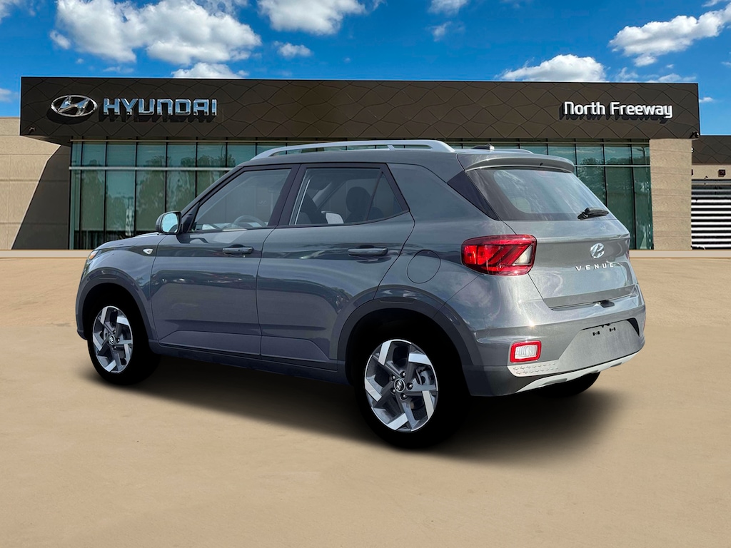 New 2026 Hyundai Venue SEL SUV