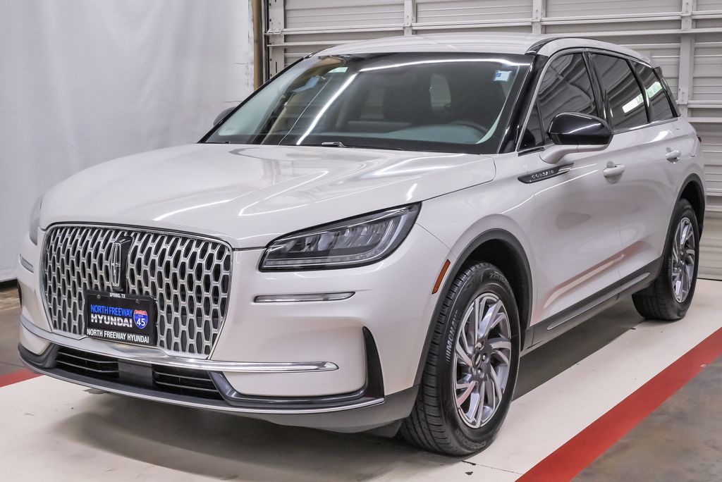 2023 Lincoln Corsair FWD's photo