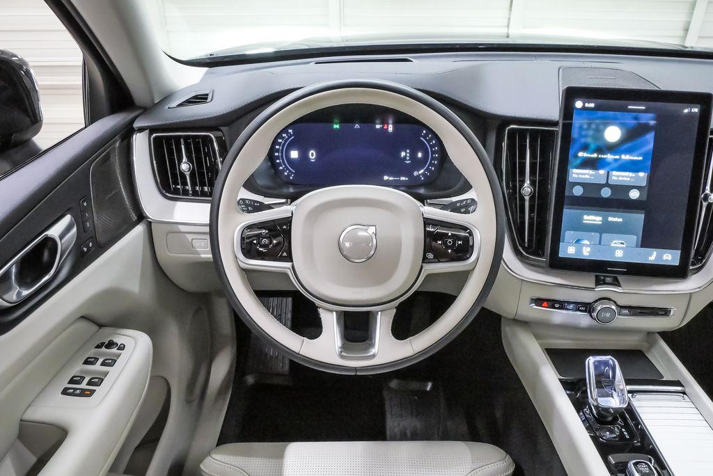 2026 Volvo XC60 Ultra - Photo 20