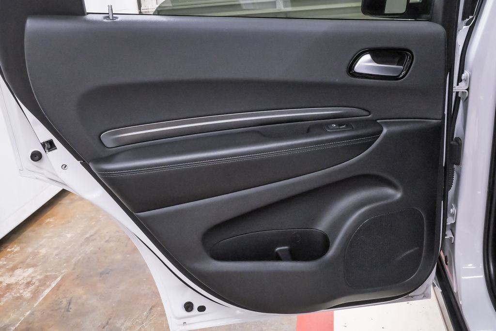 2023 Dodge Durango SXT - Photo 26