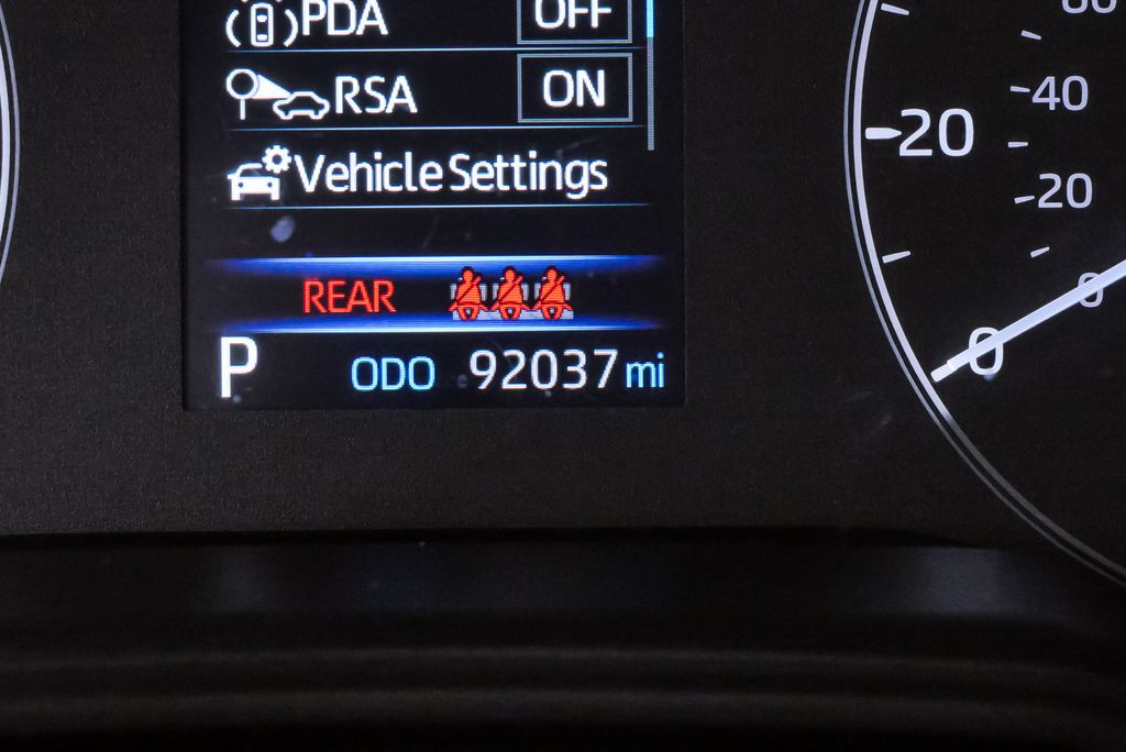 2023 Toyota Corolla LE - Photo 22