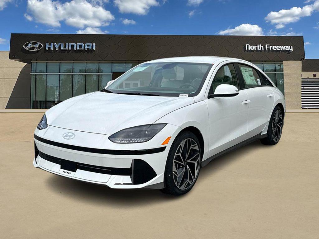 2025 Hyundai IONIQ 6 SEL