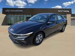 2026 Hyundai Elantra SE Sedan