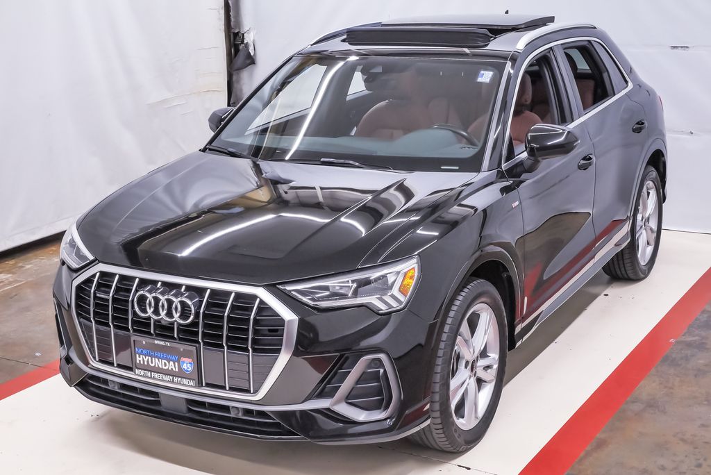2022 Audi Q3