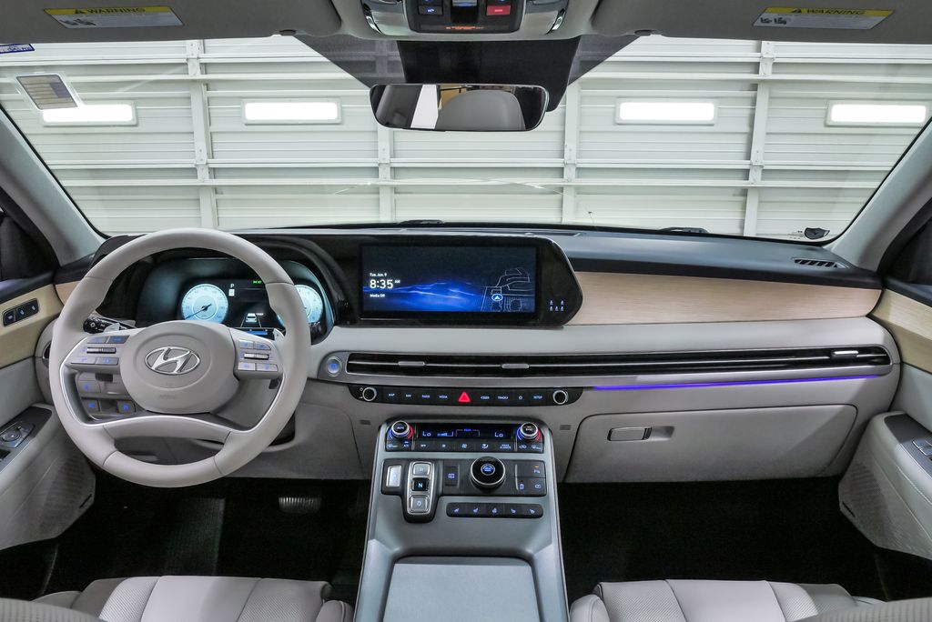 2024 Hyundai Palisade Limited - Photo 17