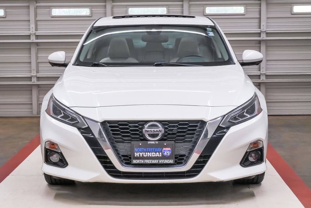 Used 2019 Nissan Altima 2.5 Platinum Sedan
