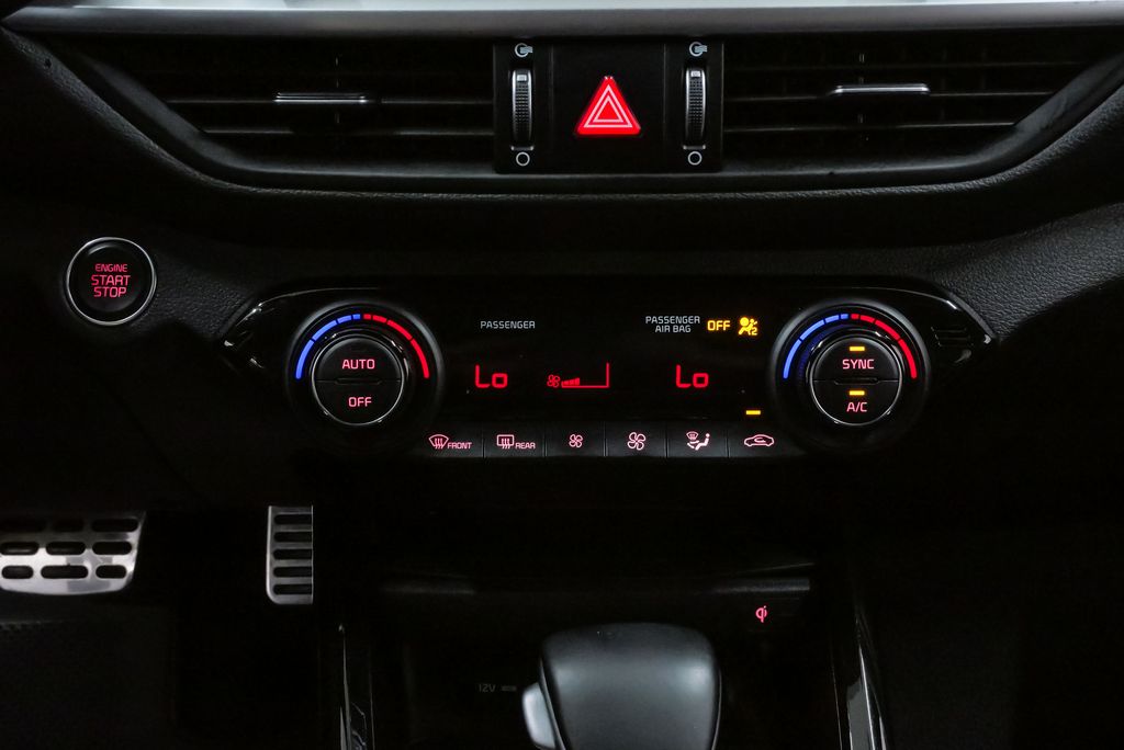 2023 Kia Forte GT - Photo 17