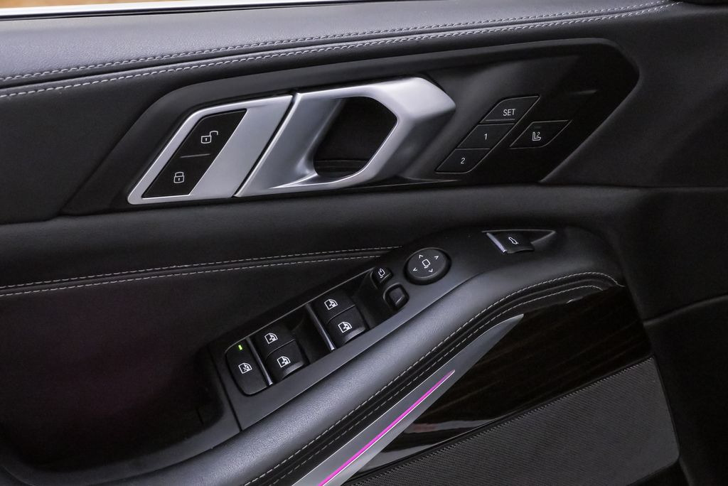 2025 BMW X5 50e - Photo 26