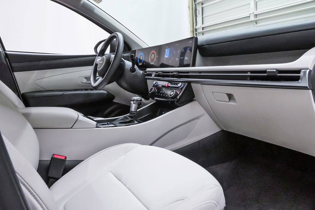 2026 Hyundai Tucson SEL - Photo 12