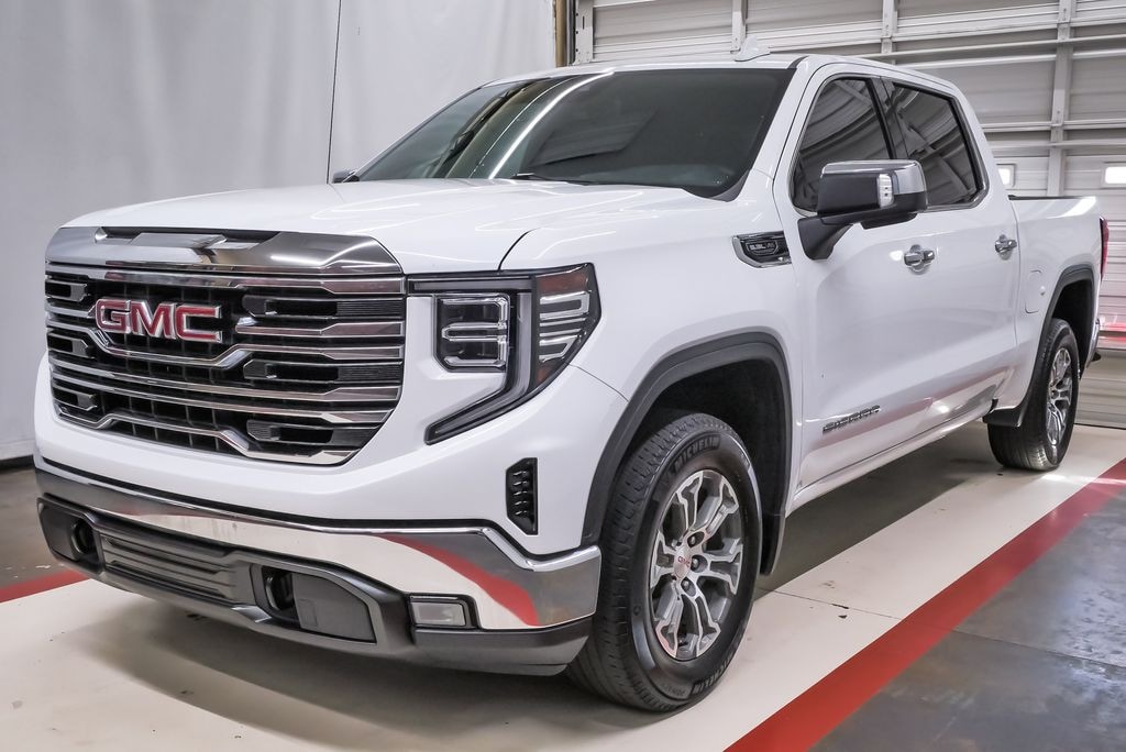 Used 2025 GMC Sierra 1500 SLT Truck Crew Cab