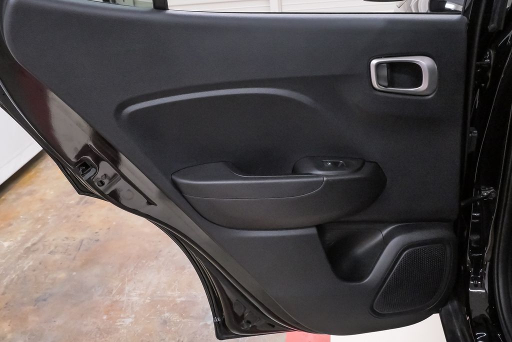 2024 Hyundai Venue SE - Photo 26