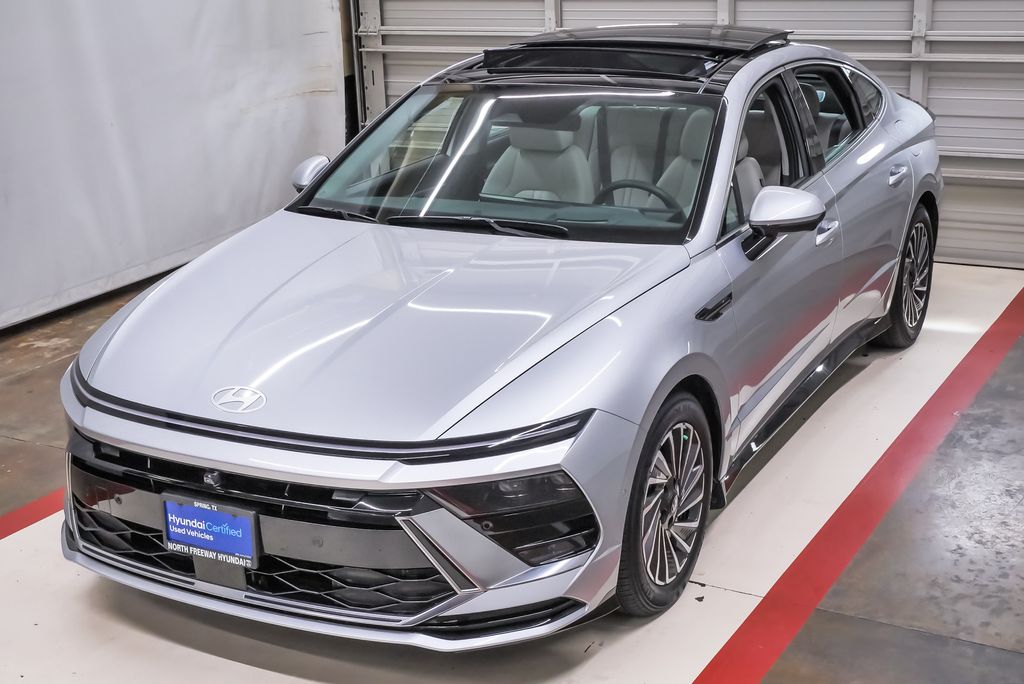 2025 Hyundai Sonata Hybrid