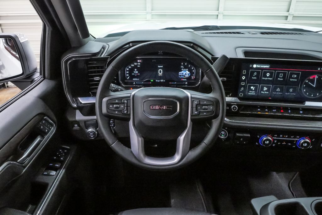 2025 GMC Sierra 1500 SLT - Photo 18