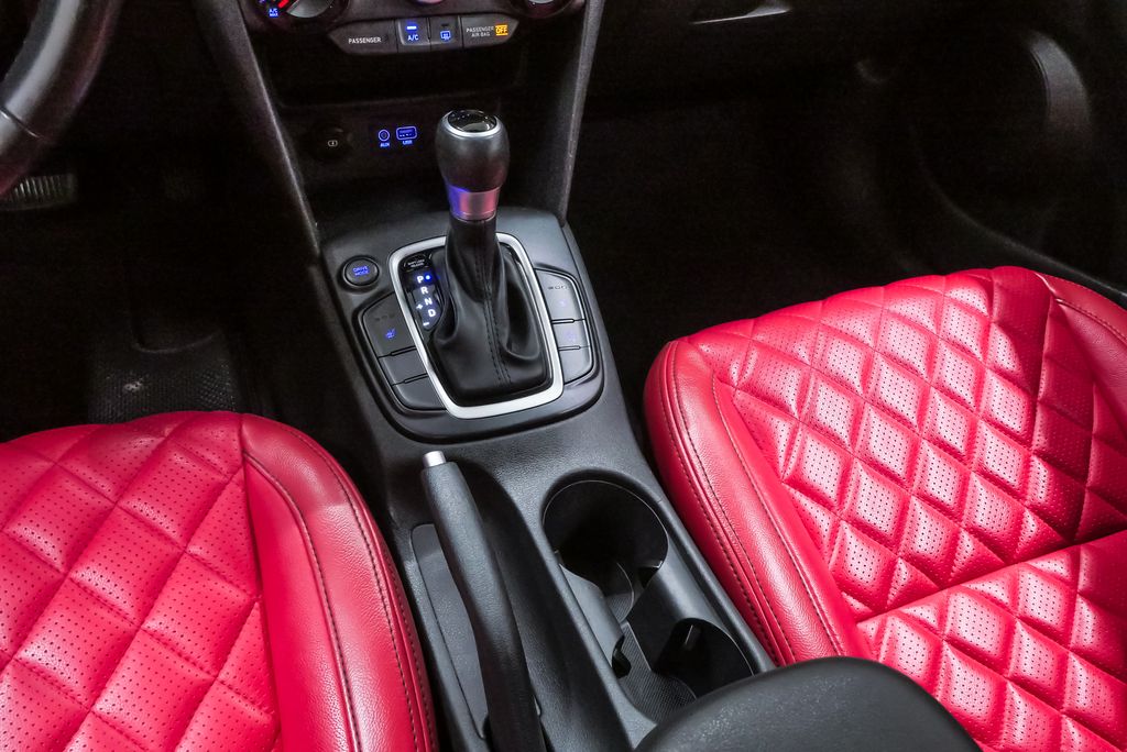 2018 Hyundai Kona SEL - Photo 18
