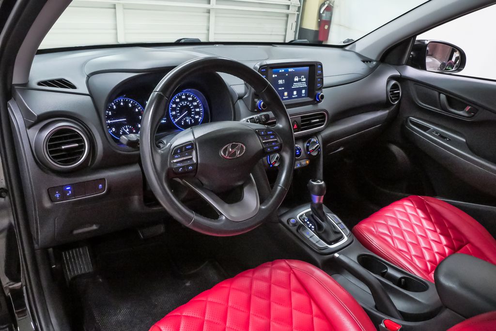 2018 Hyundai Kona SEL - Photo 2