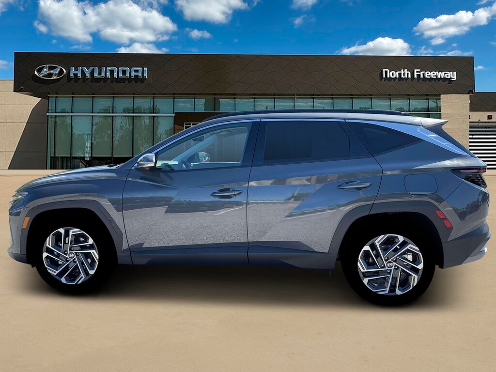 New 2026 Hyundai Tucson Limited FWD SUV