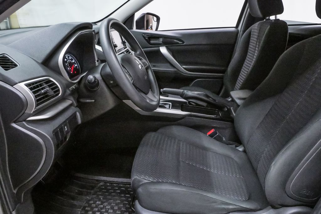 2020 Mitsubishi Eclipse Cross ES - Photo 9