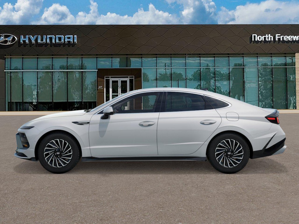 New 2026 Hyundai Sonata Hybrid Limited Sedan