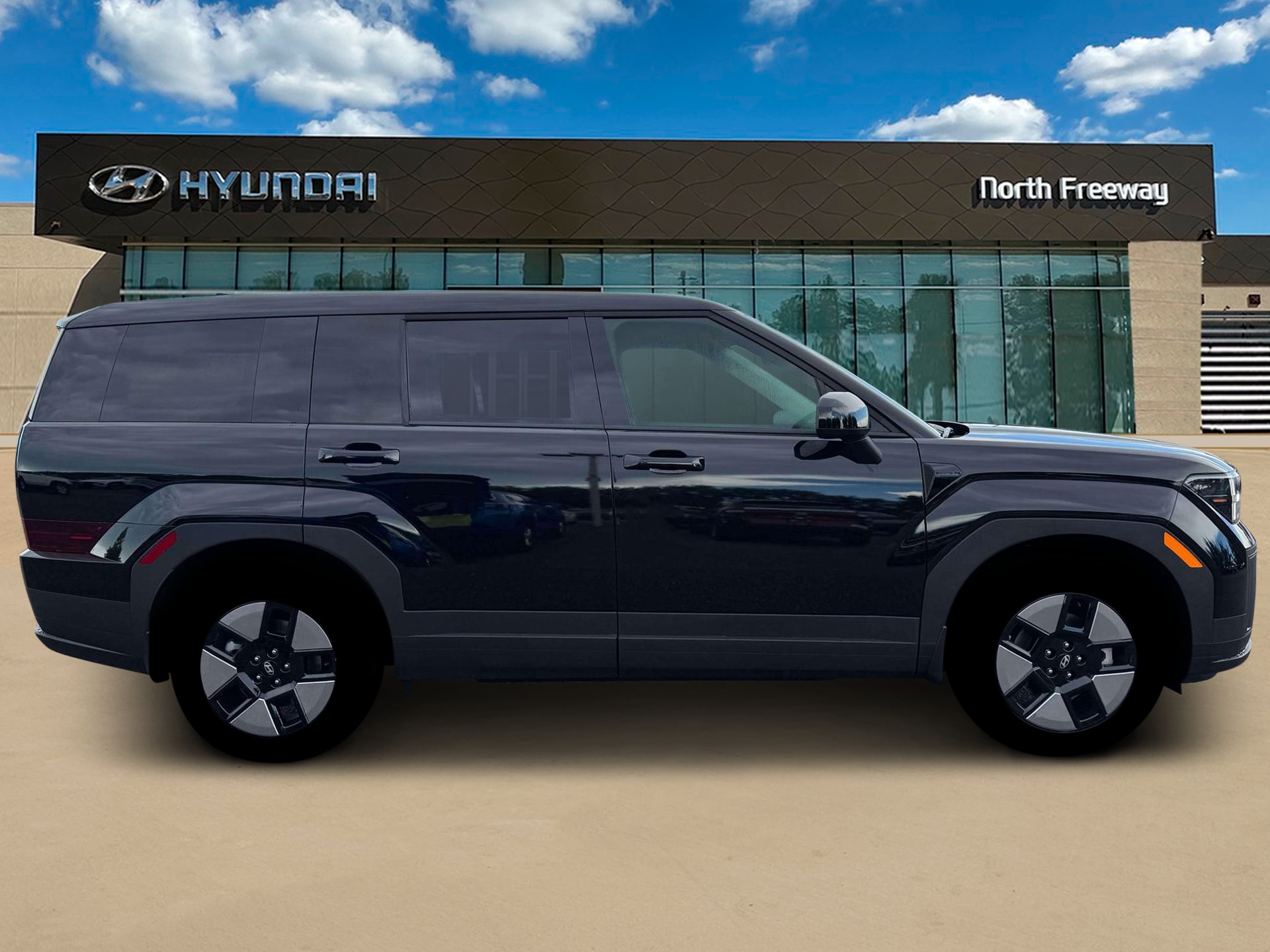 2026 Hyundai Santa Fe SE - Photo 9