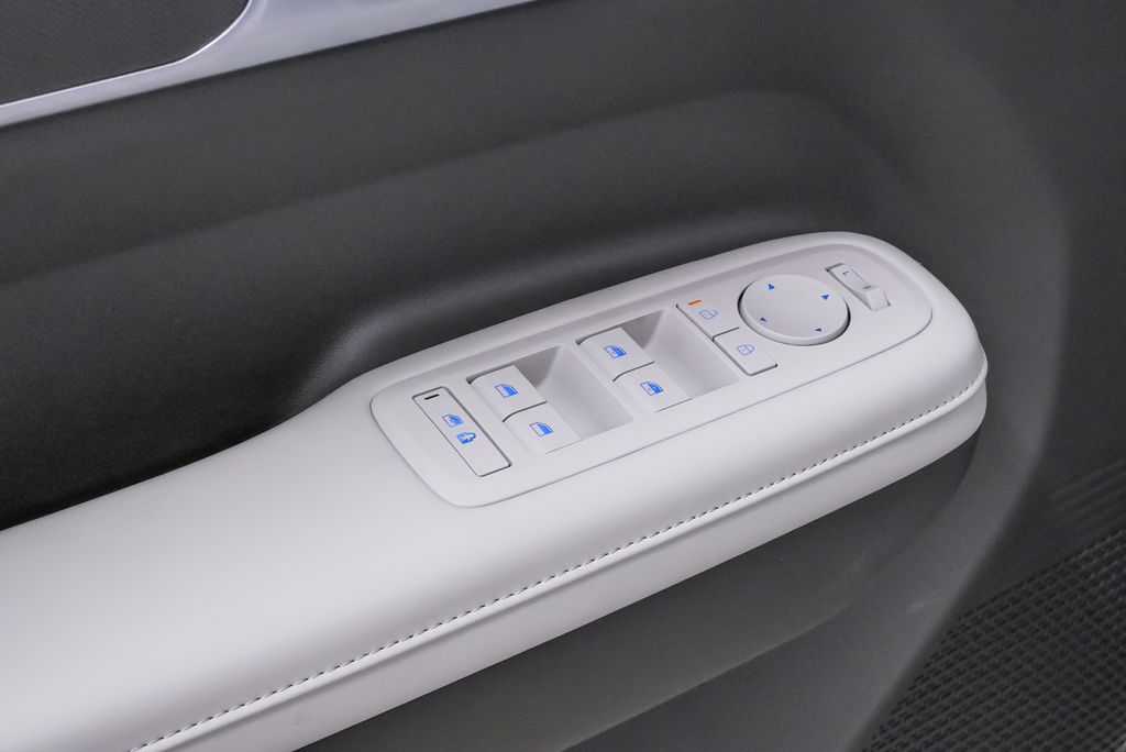 2026 Hyundai Santa Fe SEL - Photo 26