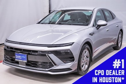 2025 Hyundai Sonata SE Sedan