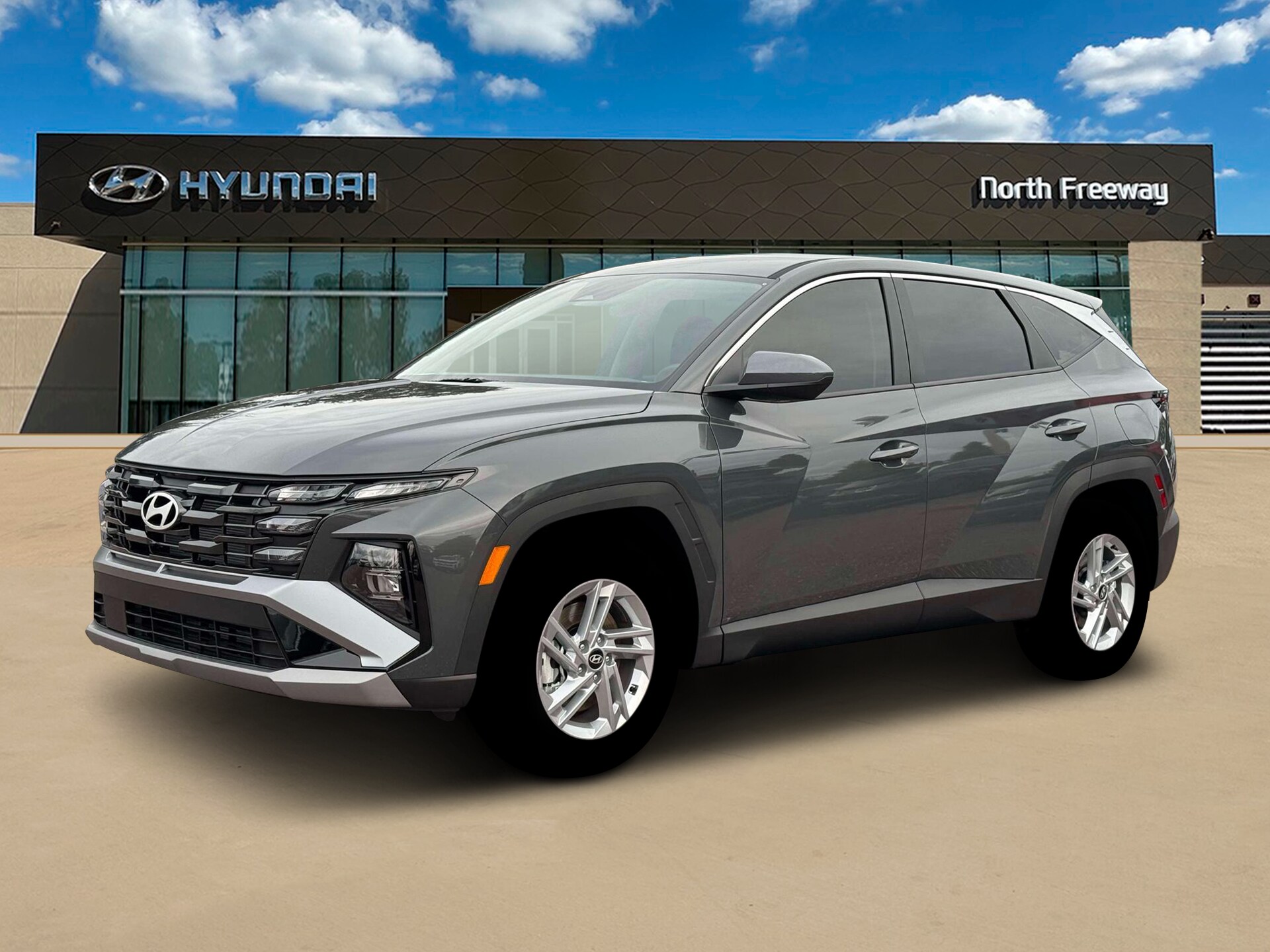 2026 Hyundai Tucson SE photo 2