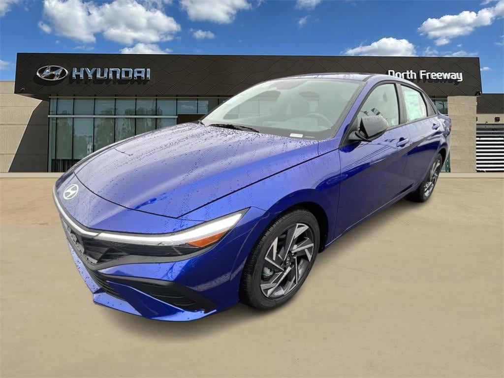 New 2025 Hyundai Elantra SEL Sport Sedan