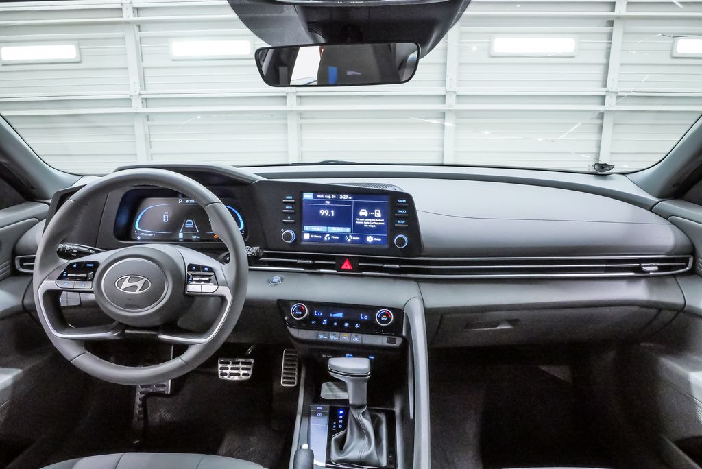 2026 Hyundai Elantra SEL Sport - Photo 15