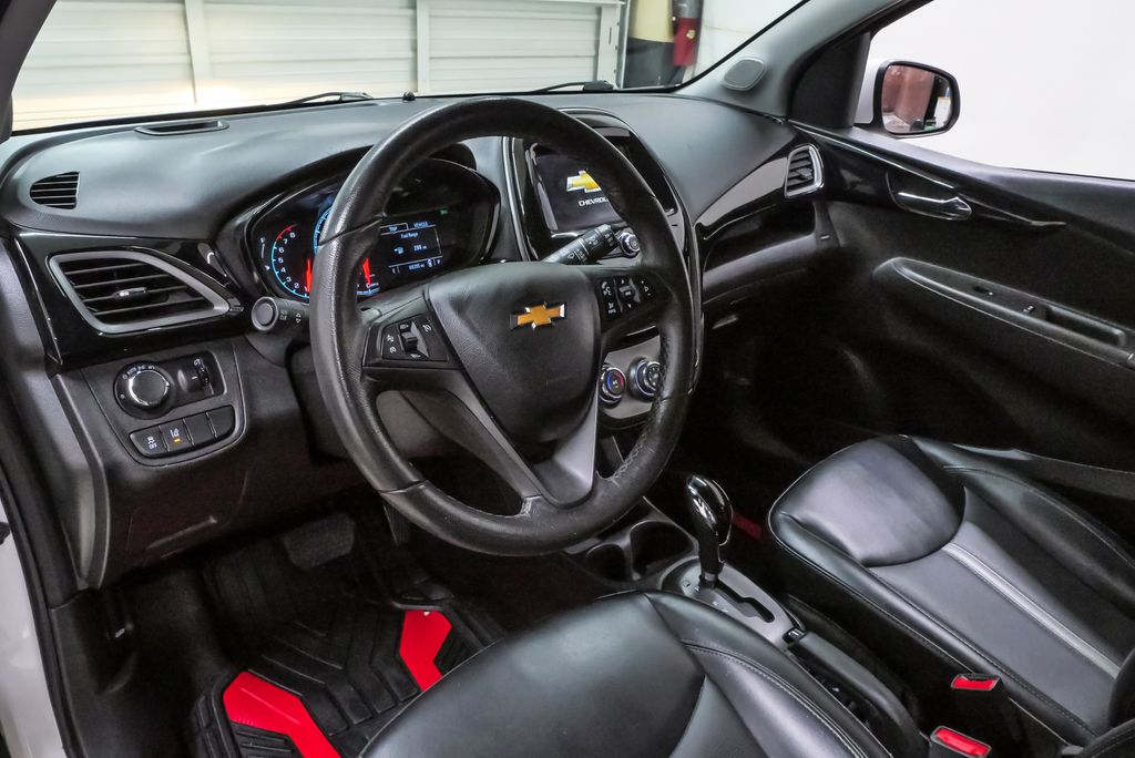 2020 Chevrolet Spark 2LT - Photo 2