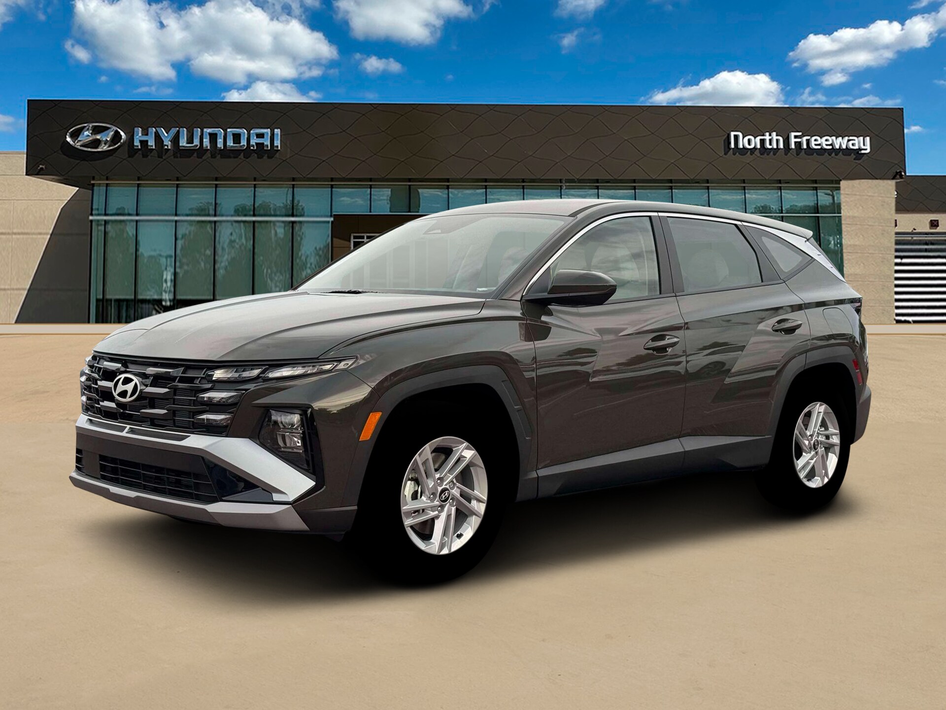 2026 Hyundai Tucson SE photo 2