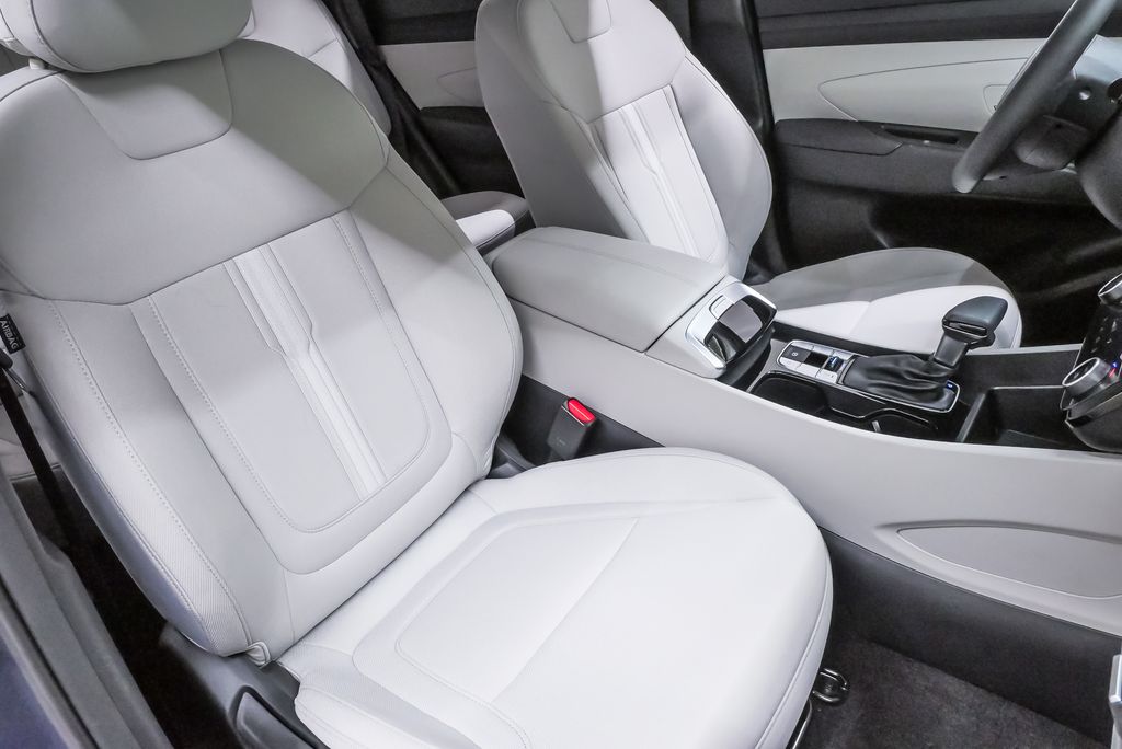 2026 Hyundai Tucson SEL - Photo 14