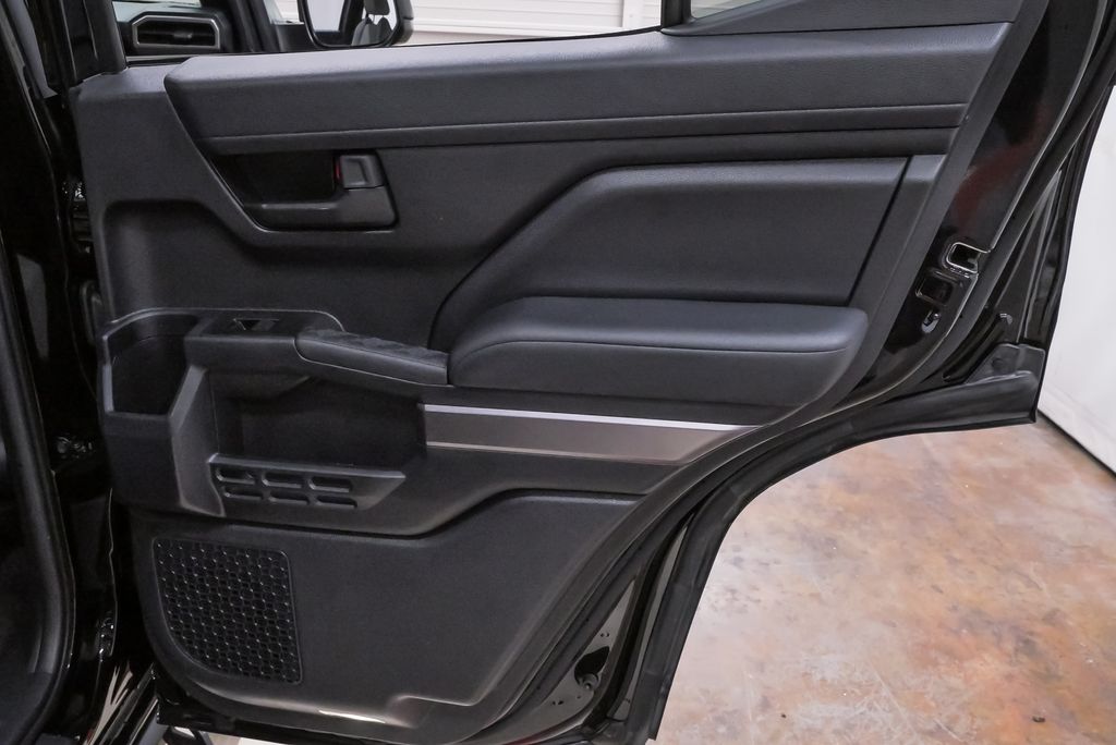 2025 Toyota 4Runner SR5 - Photo 28
