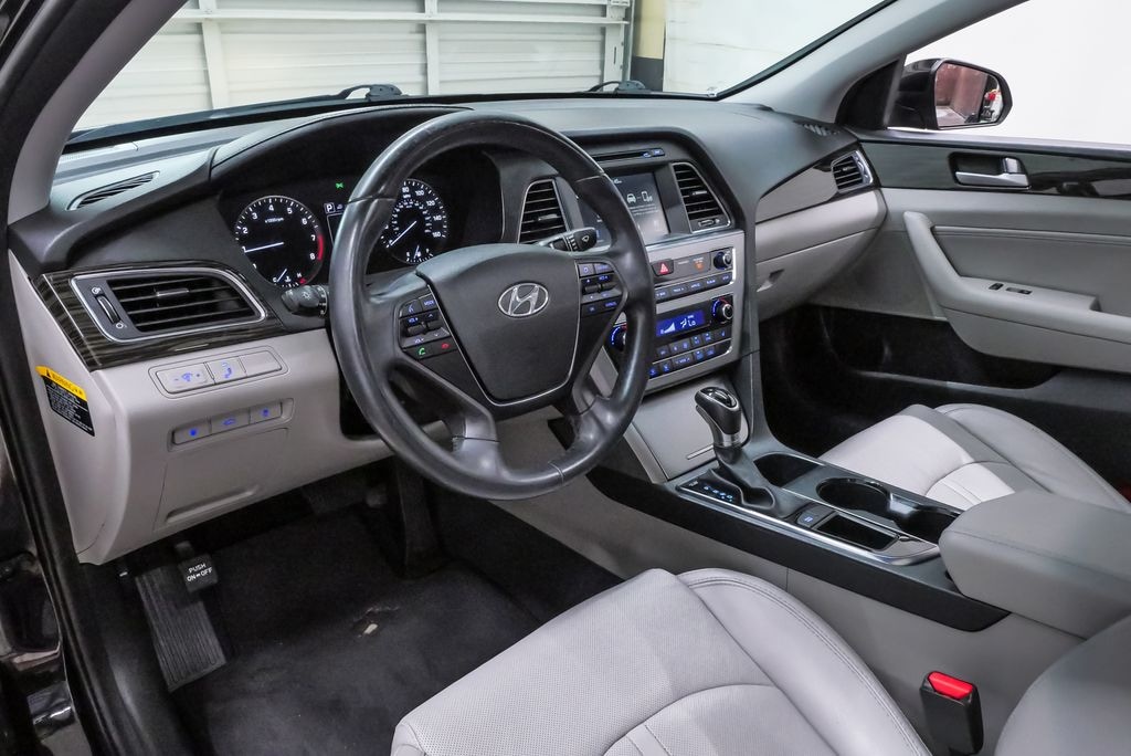 Used 2017 Hyundai Sonata Limited Sedan