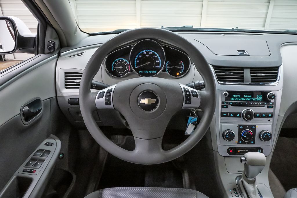 2009 Chevrolet Malibu 1LT - Photo 19