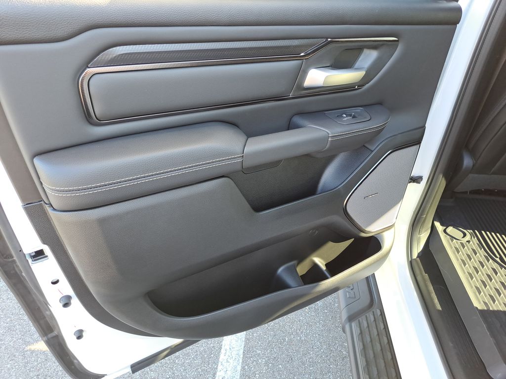 2026 RAM 1500 Rebel - Photo 16