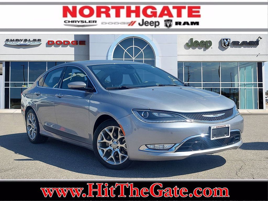 2015 Chrysler 200