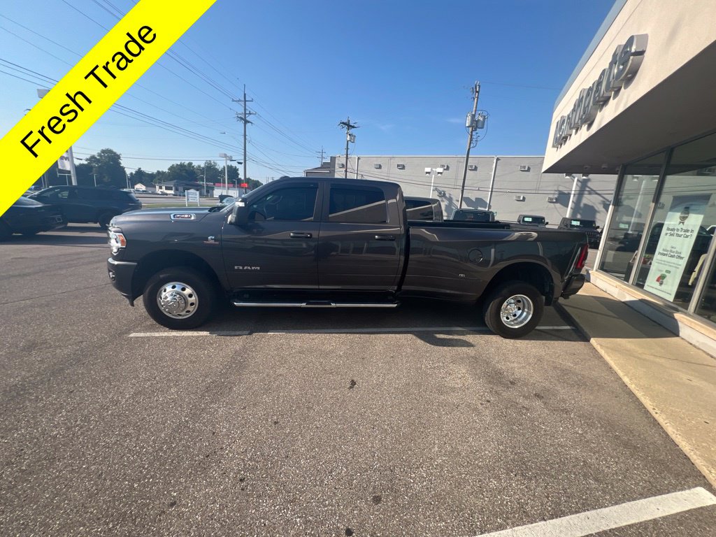 2024 Ram 3500 Big Horn Crew Cab 4x4 8 Box Truck