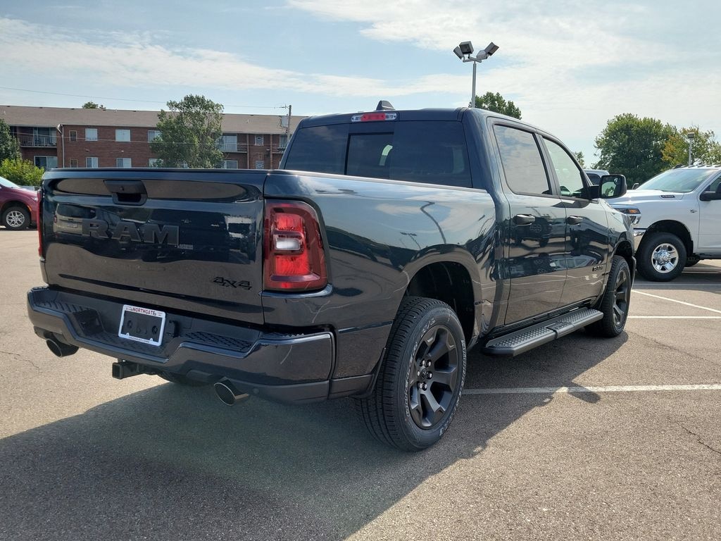 New 2027 Ram 1500 RAM 1500 TRADESMAN CREW CAB 4X4 (144.5 IN WB 5 FT Pickup