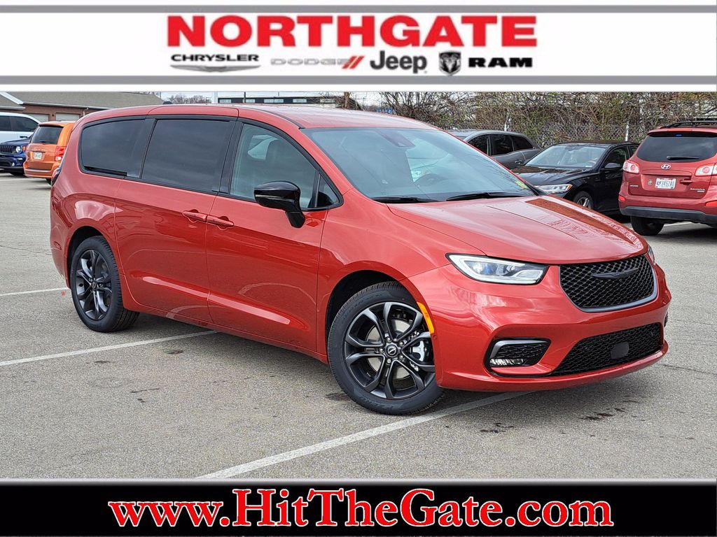 2026 Chrysler Pacifica