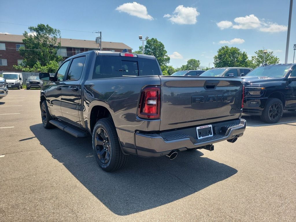 New 2026 Ram 1500 Express 4x4 Crew Cab 5'7" Box Pickup