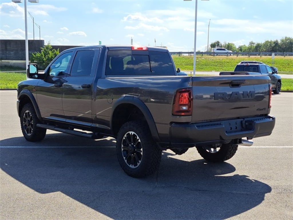 New 2026 Ram 2500 WARLOCK CREW CAB 4X4 6'4 BOX Pickup